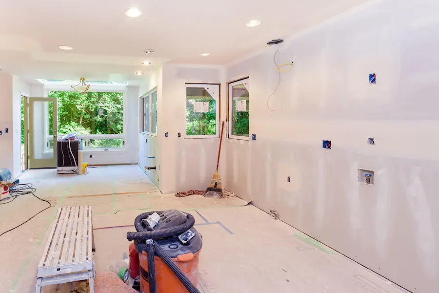 Flexible Raumgestaltung mit Gipskartonwänden – Trockenbau auf Mallorca mit Homefix