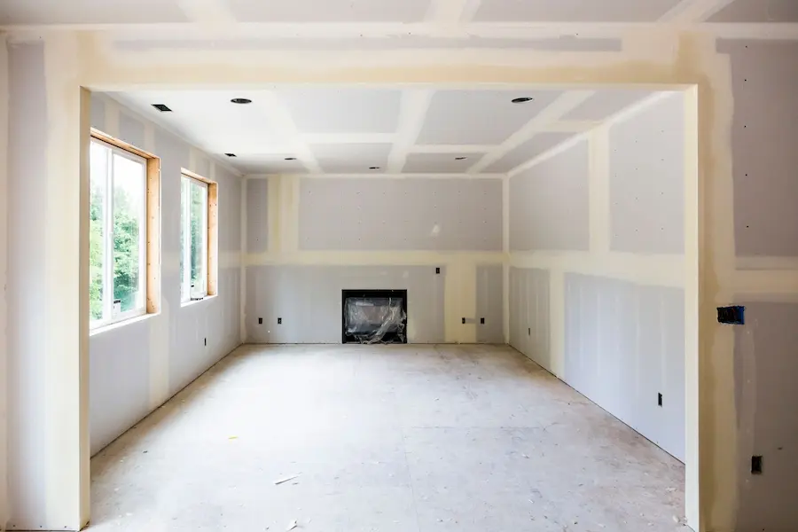 Saubere und glatte Gipskartonoberflächen für Maler- und Putzarbeiten auf Mallorca